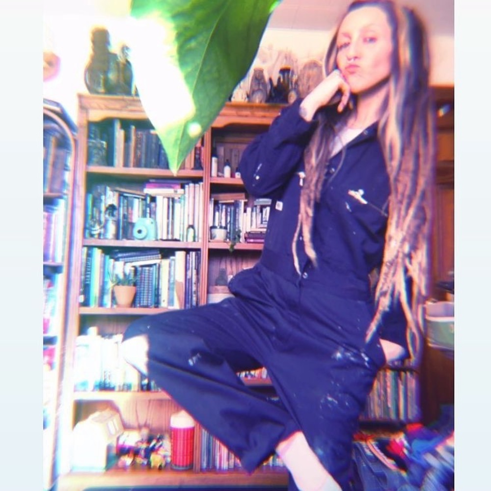 𝙷𝚘𝚠𝚍𝚢 𝚏𝚛𝚒𝚎𝚗𝚍𝚜♒️👁🌿🔮👻🎶🙏🏽🌲⚔️👽🌌